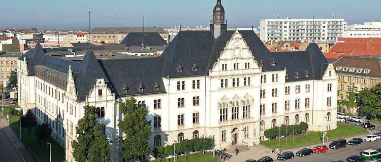 Hauptsitzes des Landesverwaltungsamtes in Halle (Saale)