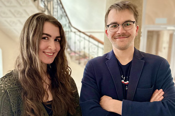 Regierungsinspektoranwärterin Lana Mertin und Regierungsinspektoranwärter Jonas Glasowski