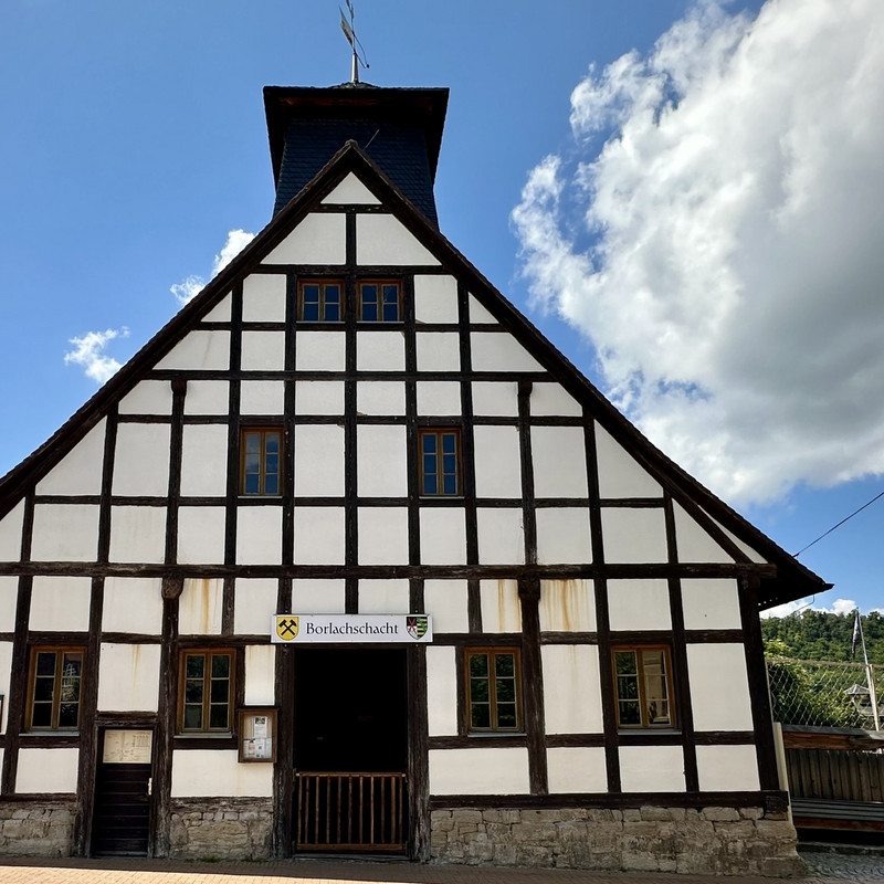 Gebäude des Borlachschachtes