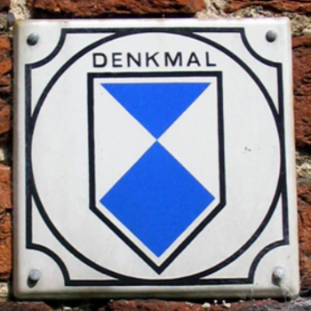 Schild Denkamlschutz blau-weiß